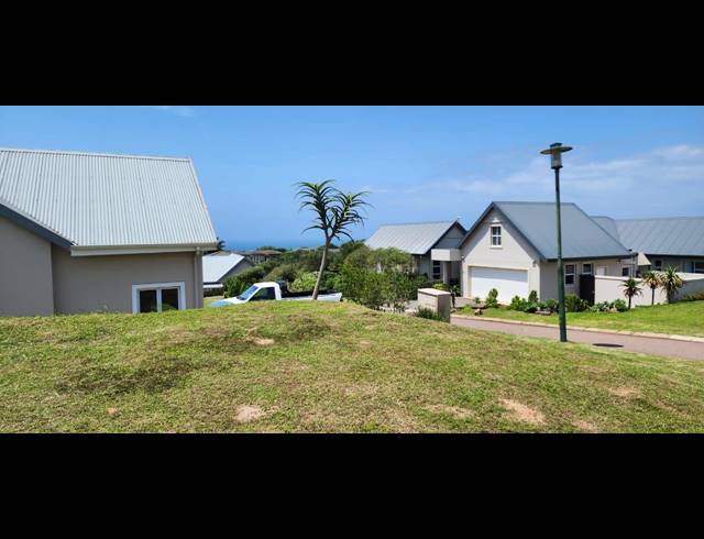 912M² VACANT LAND FOR SALE IN SHEFFIELD BEACH